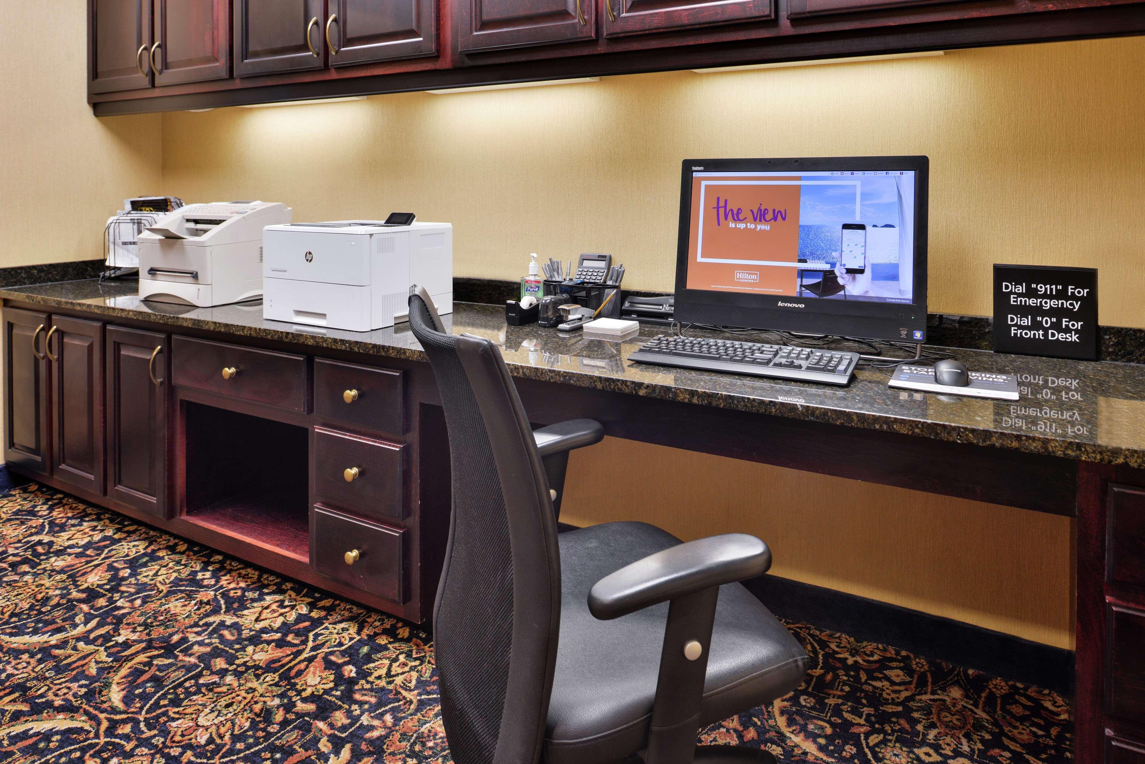 Hampton Inn Jackson-College Avenue מראה חיצוני תמונה