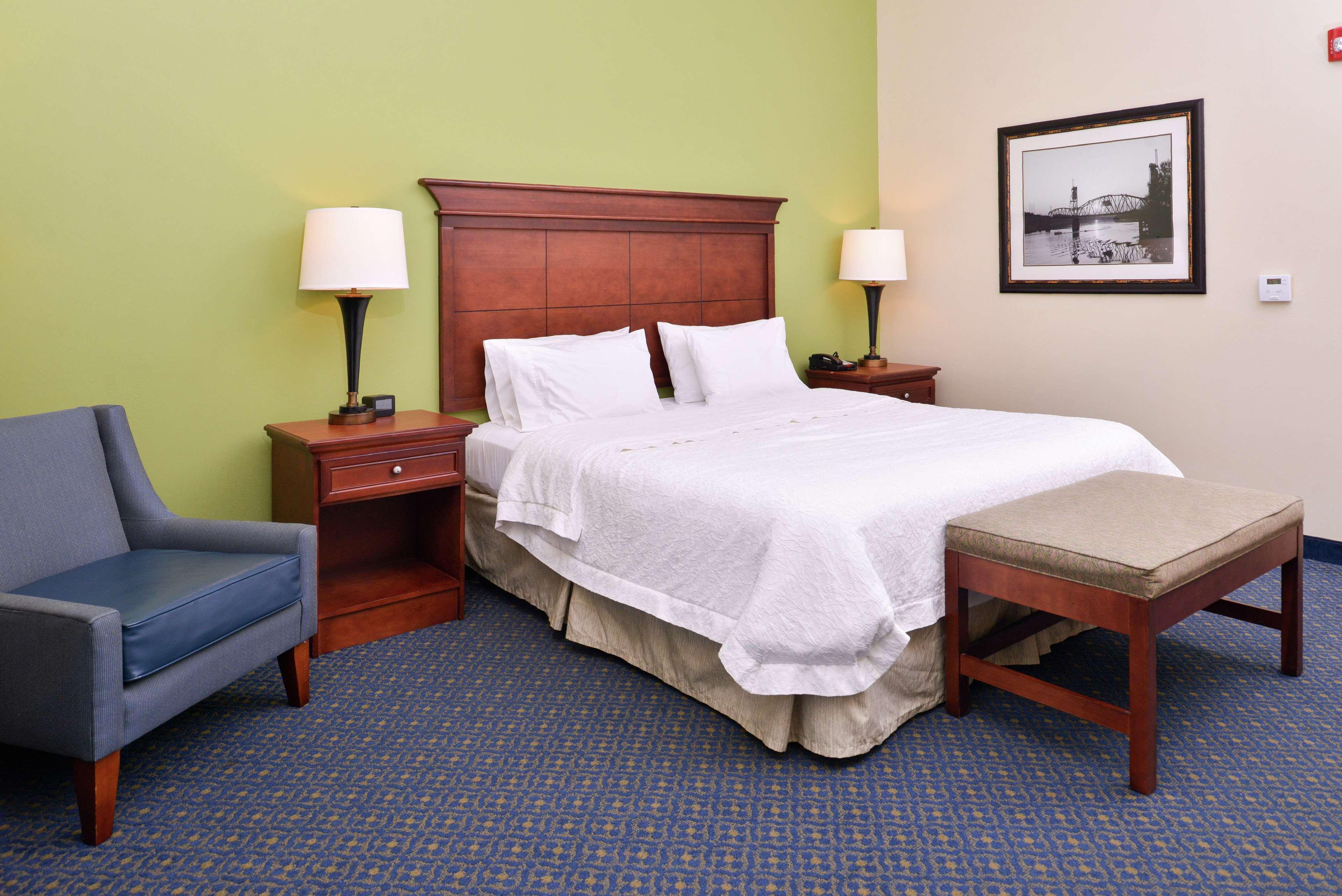 Hampton Inn Jackson-College Avenue מראה חיצוני תמונה