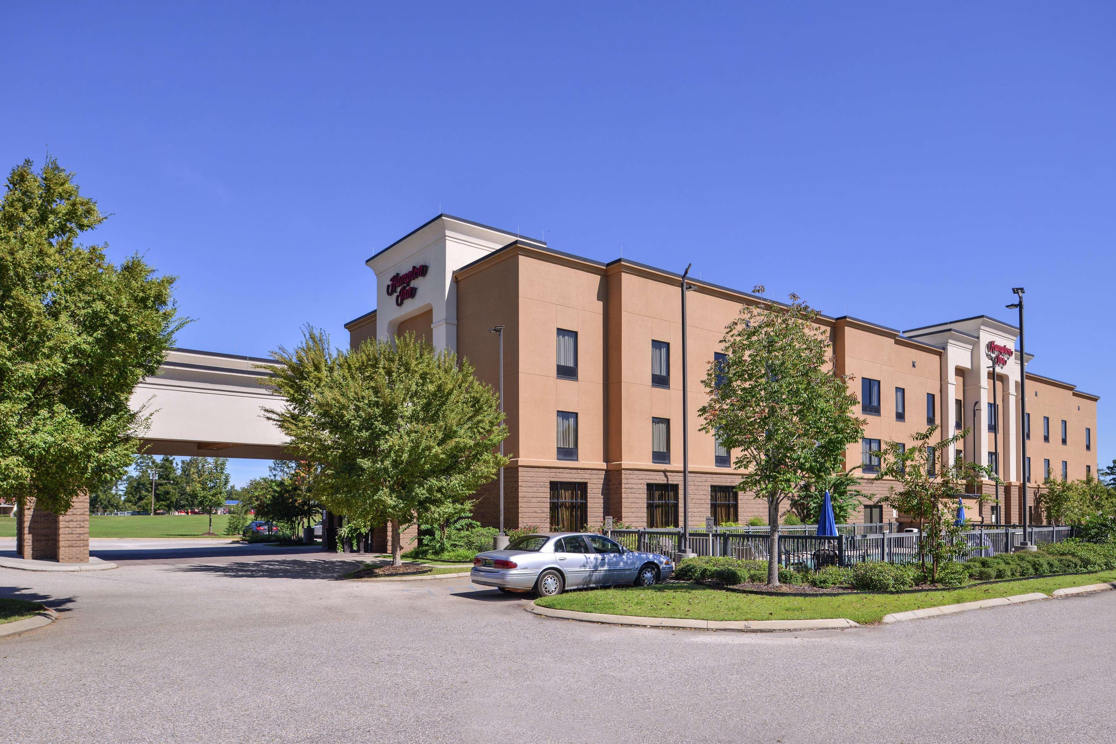 Hampton Inn Jackson-College Avenue מראה חיצוני תמונה