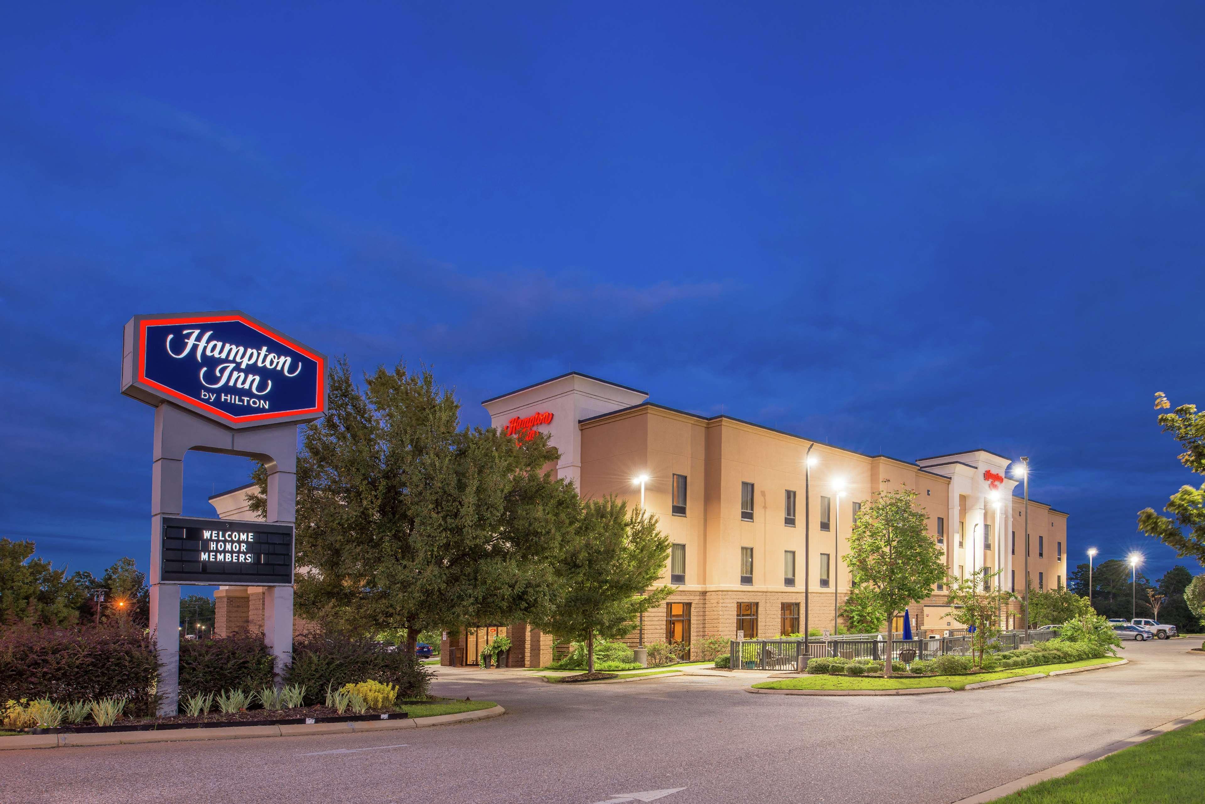 Hampton Inn Jackson-College Avenue מראה חיצוני תמונה